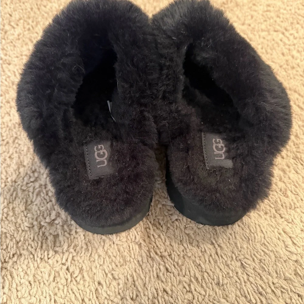 UGG Disquette Suede Fur Platform Slippers - Picture 4 of 5